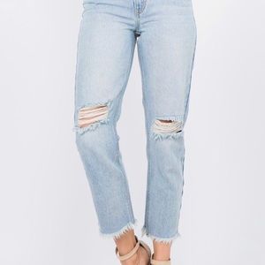 Mom jeans 👖 alert! Twelve by ontwelfth